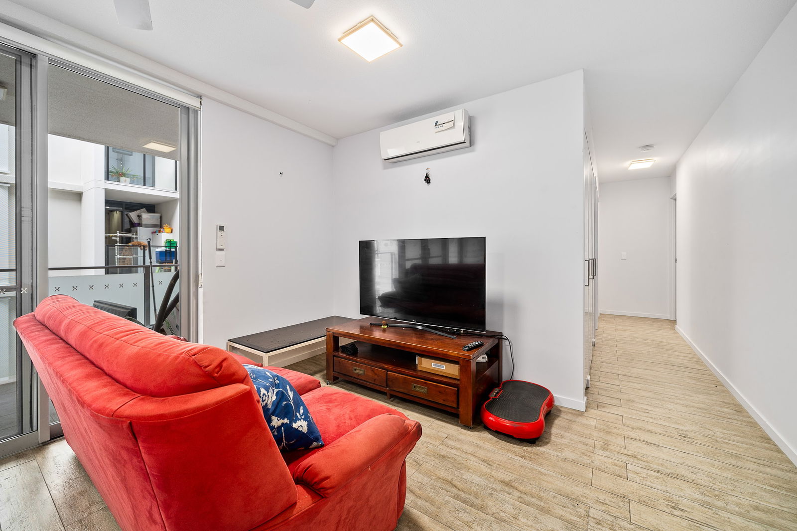 Listing image for 57/17 Carl Street, Woolloongabba  QLD  4102