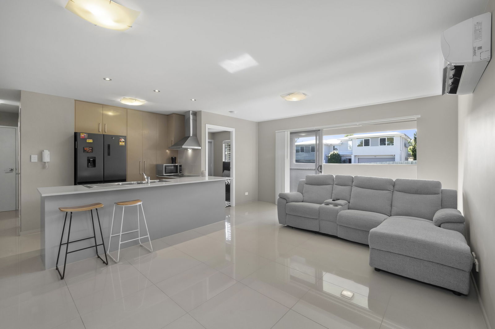 Listing image for 4/85 Queens Road, Everton Hills  QLD  4053