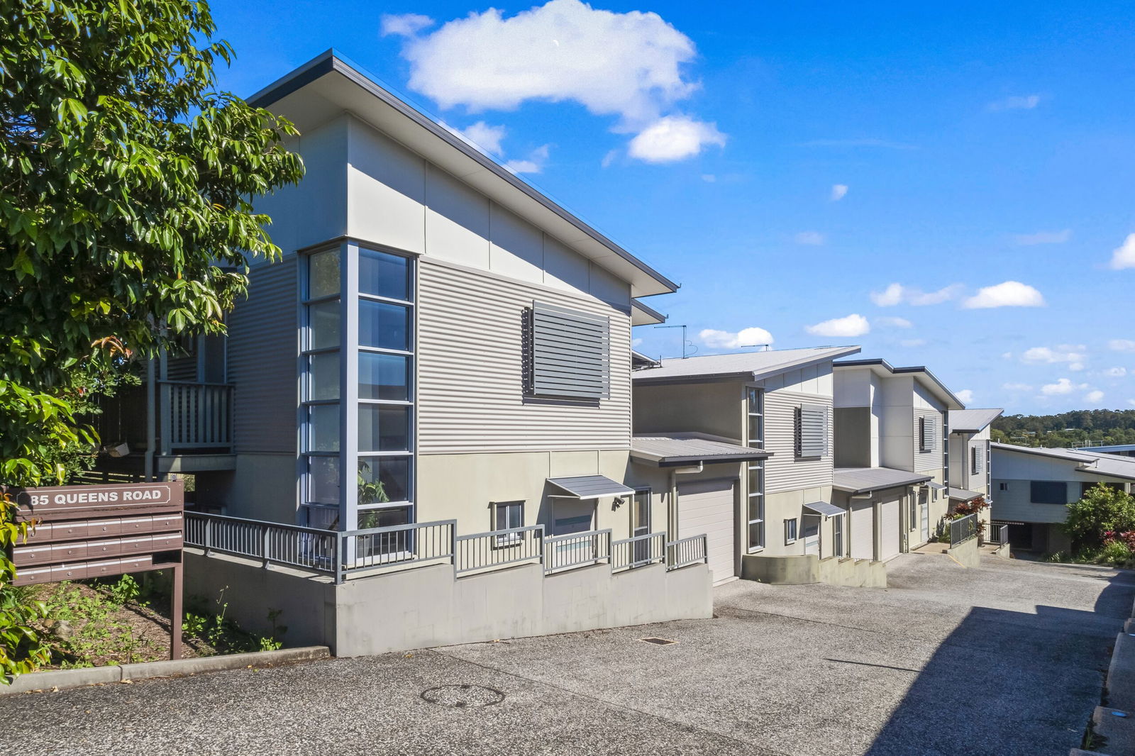 Listing image for 4/85 Queens Road, Everton Hills  QLD  4053