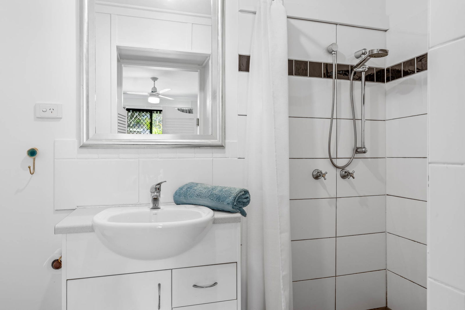 Listing image for 47 Shore Street, Russell Island  QLD  4184