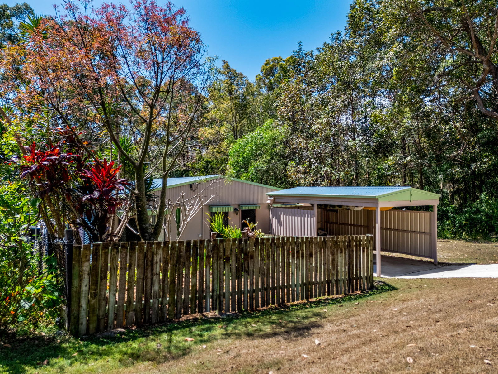 Listing image for 47 Shore Street, Russell Island  QLD  4184