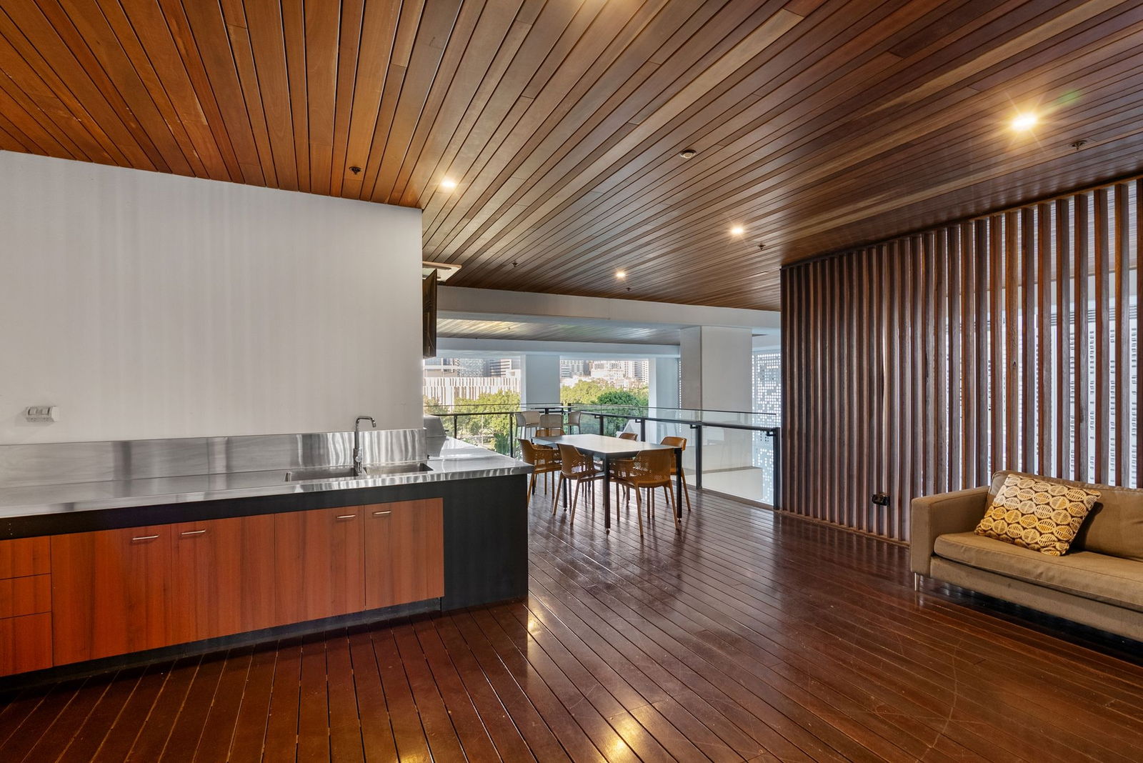 Listing image for 506/19 Hope Street, South Brisbane  QLD  4101